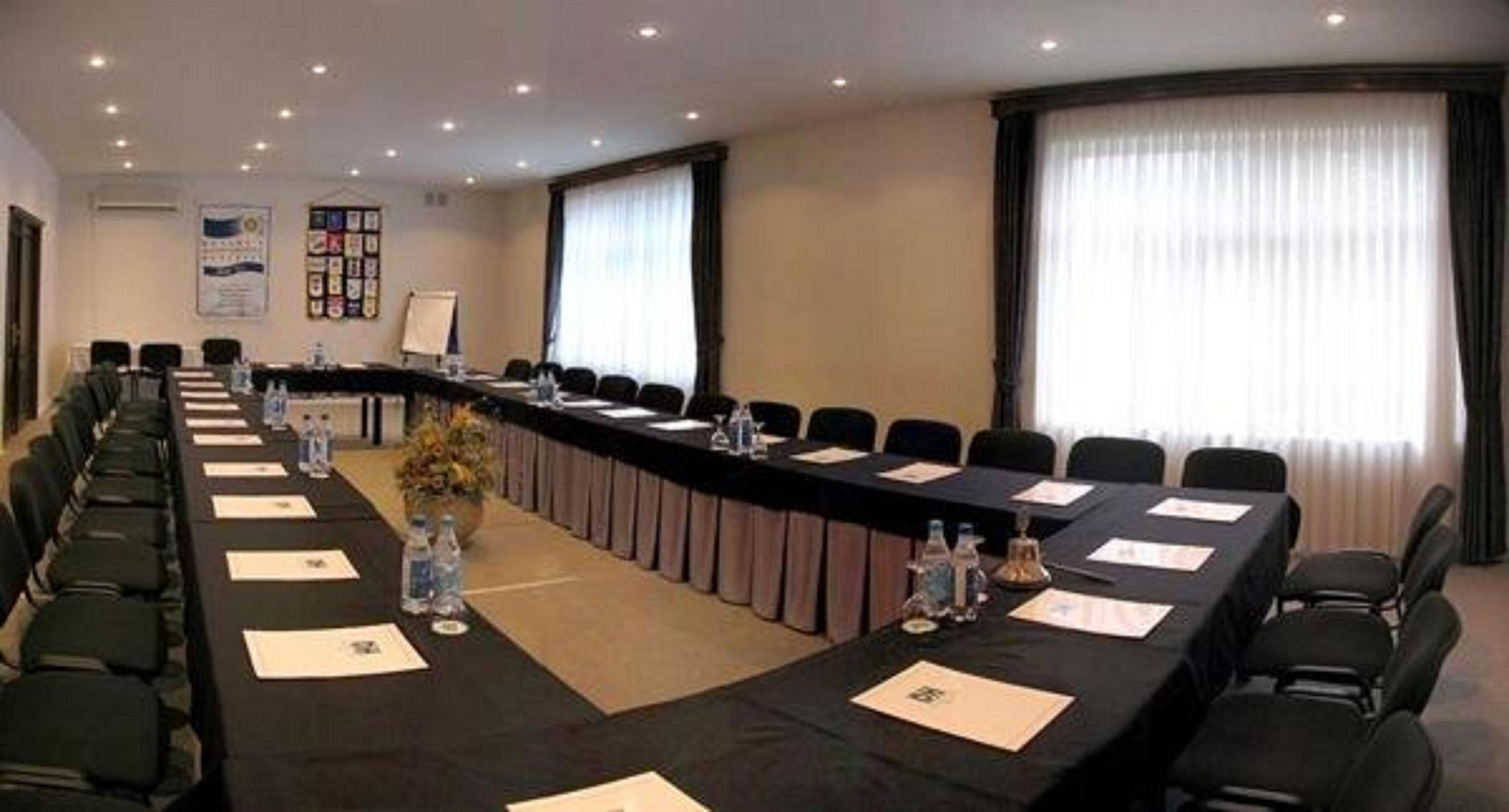 Diplomat Hotel Baku Kültér fotó
