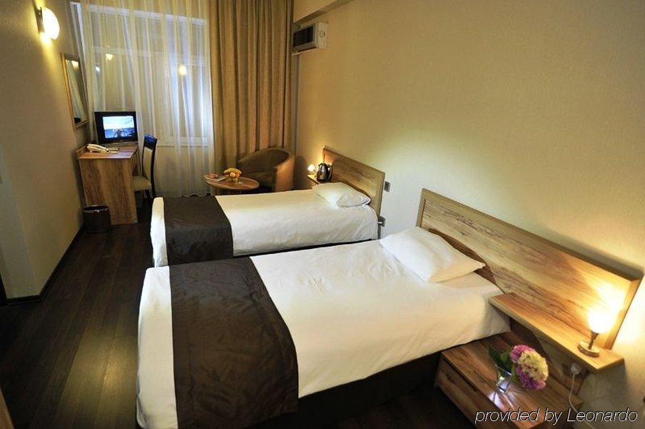 Diplomat Hotel Baku Kültér fotó